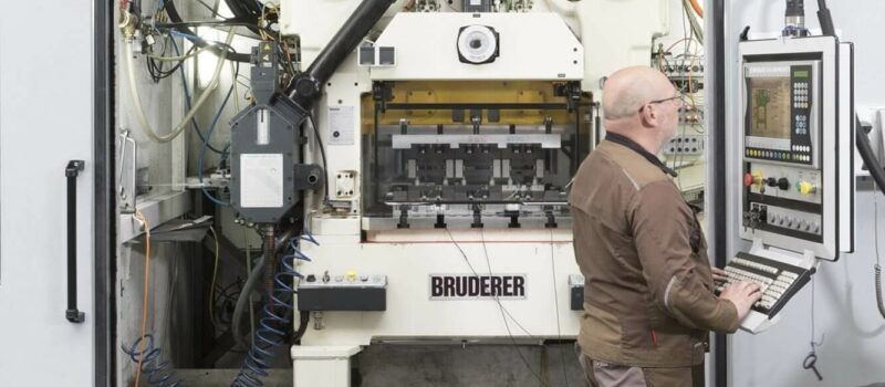 Bruderer BSTA80 Stamping machine